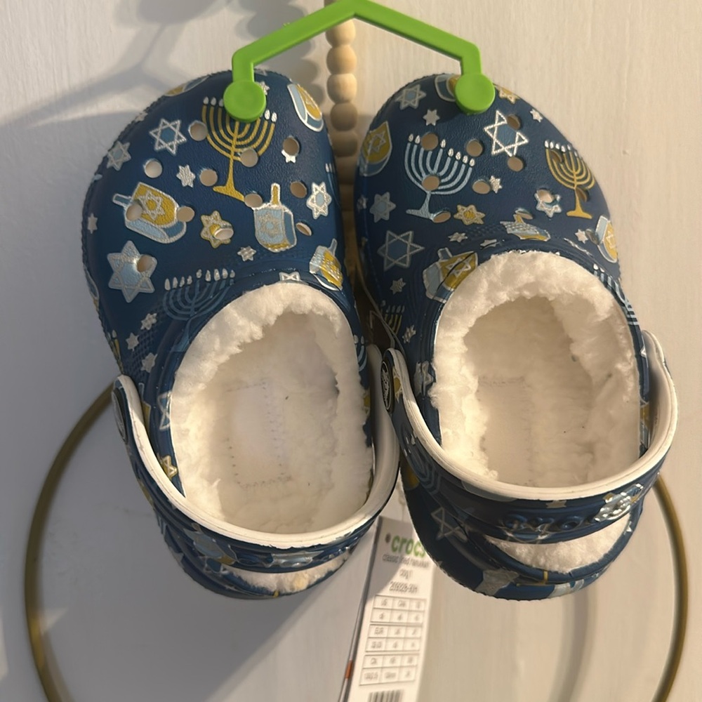 NWT Kids Crocs